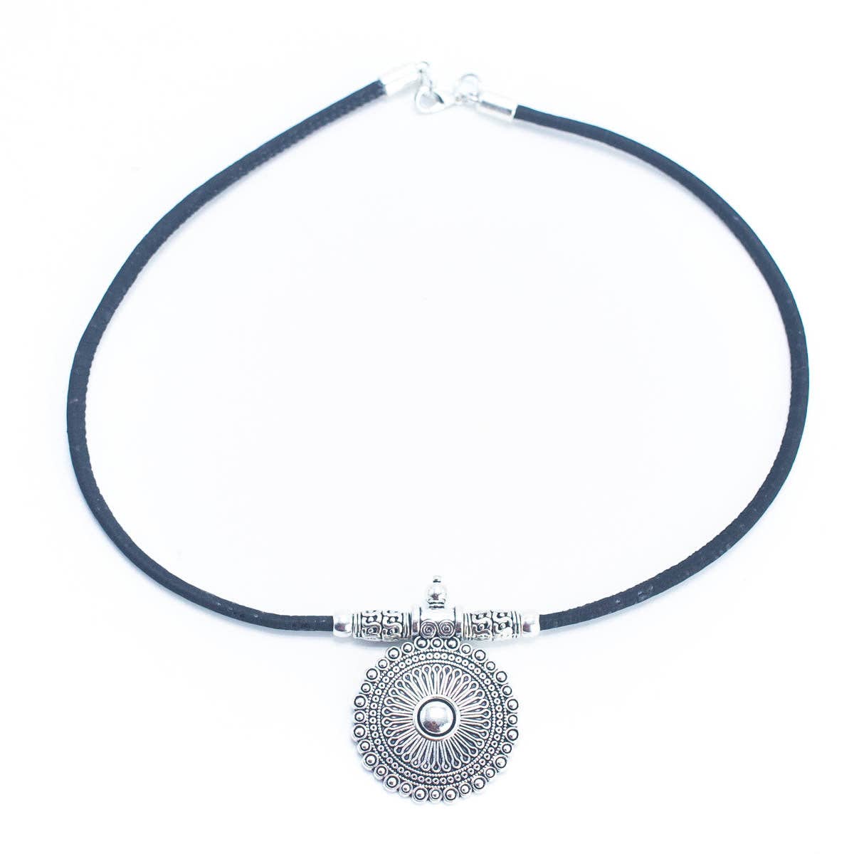 Meninas Bonitas Cork Handmade Cork Necklace 42cm – detail – front view of the black cork necklace with a round silver-tone pendant.