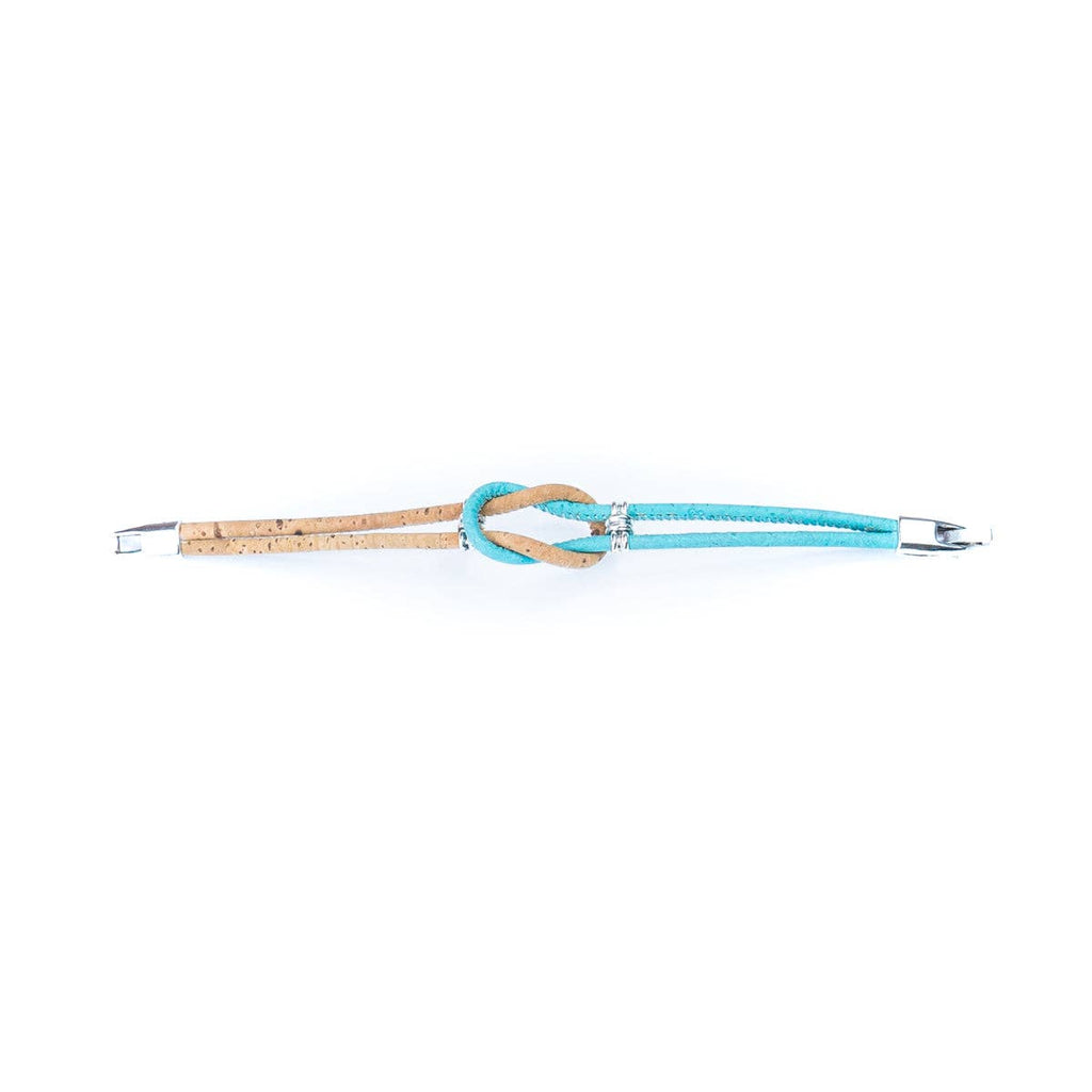 Meninas Bonitas Cork Knot Design Handmade Bracelet 17x2cm – detail – close-up of the light blue cork cord variant displayed in full length.
