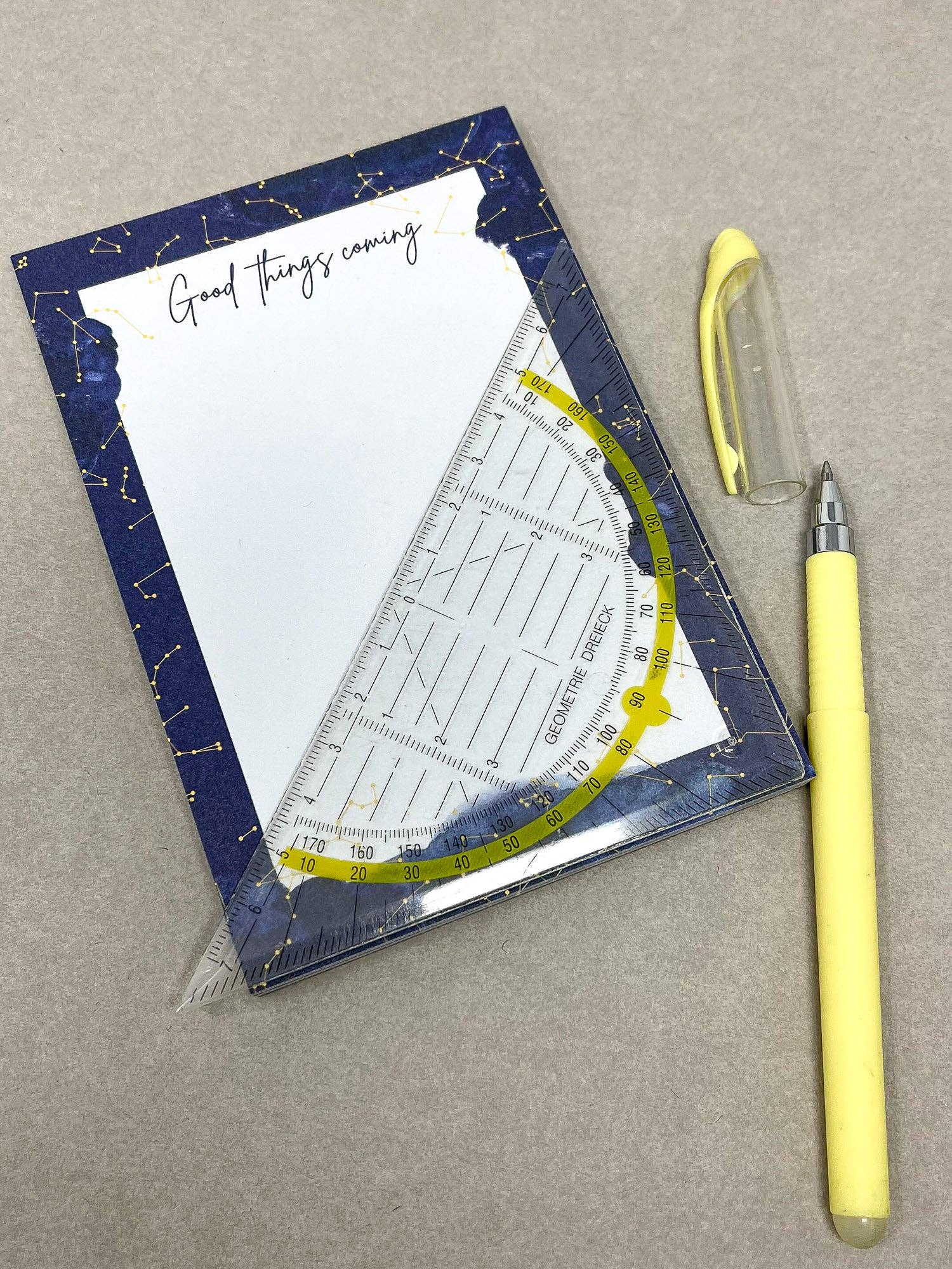Recycled paper to-do list notepad with decorative border 2